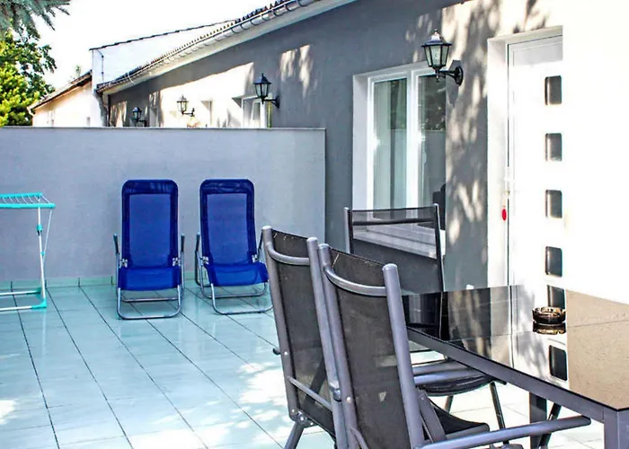 Ferienwohnung Sommersdorf דירה *